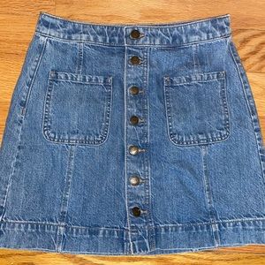 ✵ Ann Taylor Loft Denim Skirt ✵